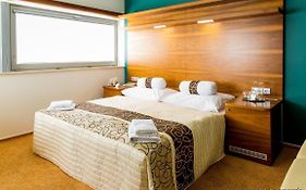 Restaurant&Design Hotel Noem Arch